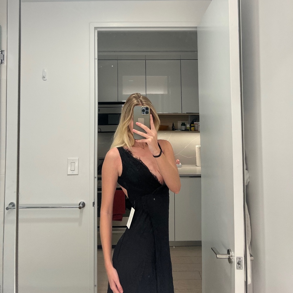 Alamour the Label Lace Black Gown